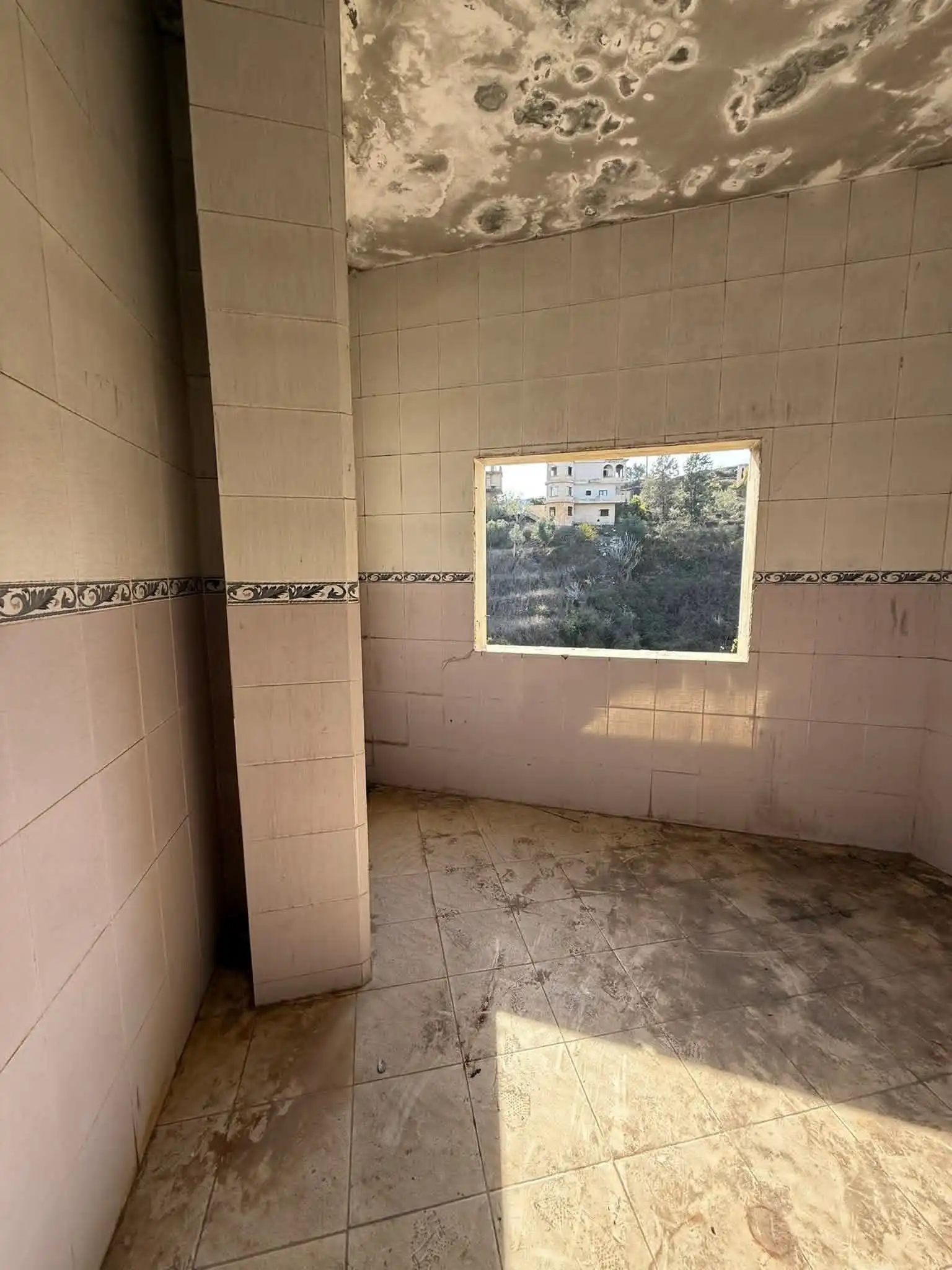 syria house property sale apartment needs renovation homs dl so image