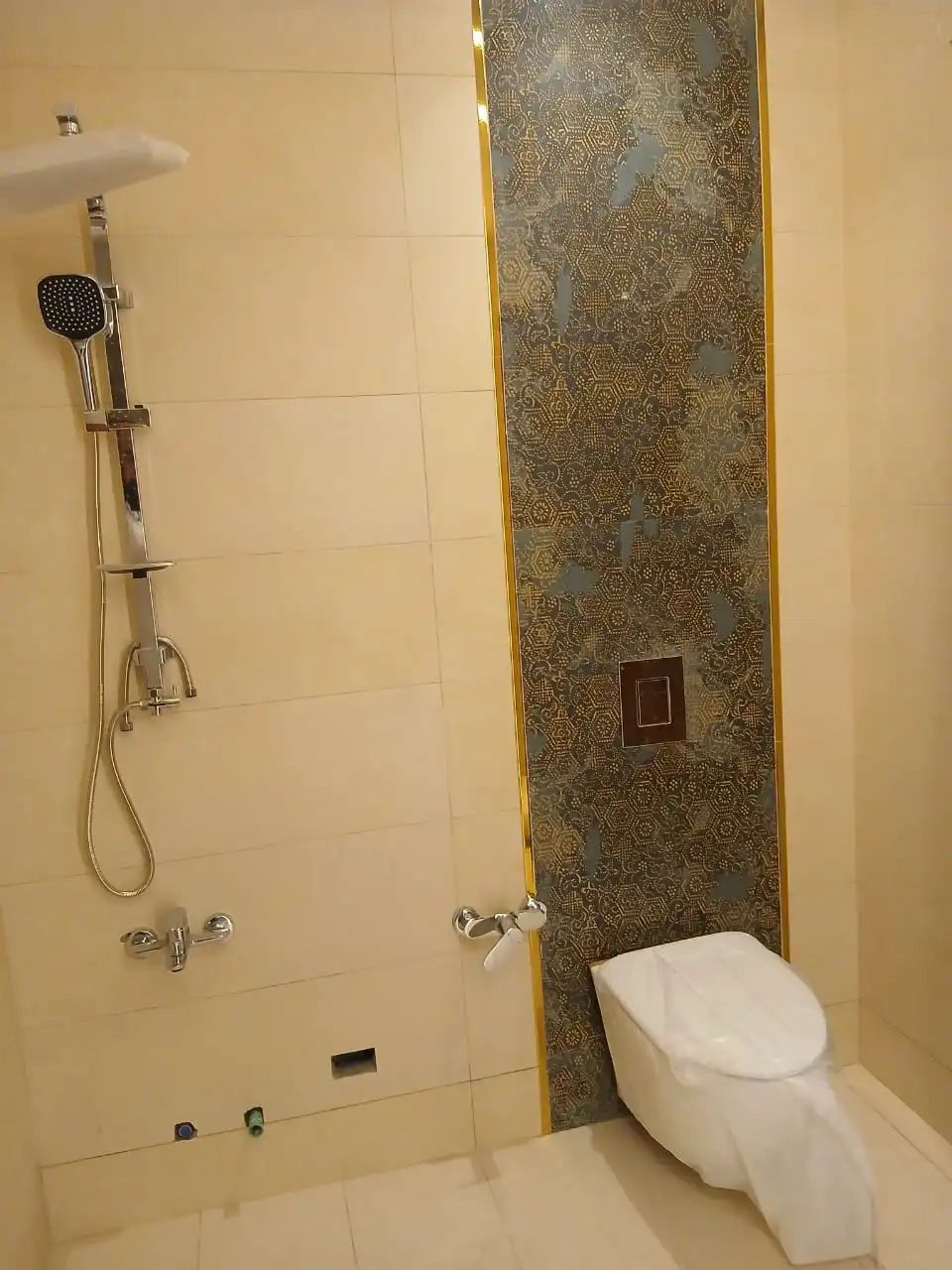 syria house property rent apartment ready to move lattakia hi on image