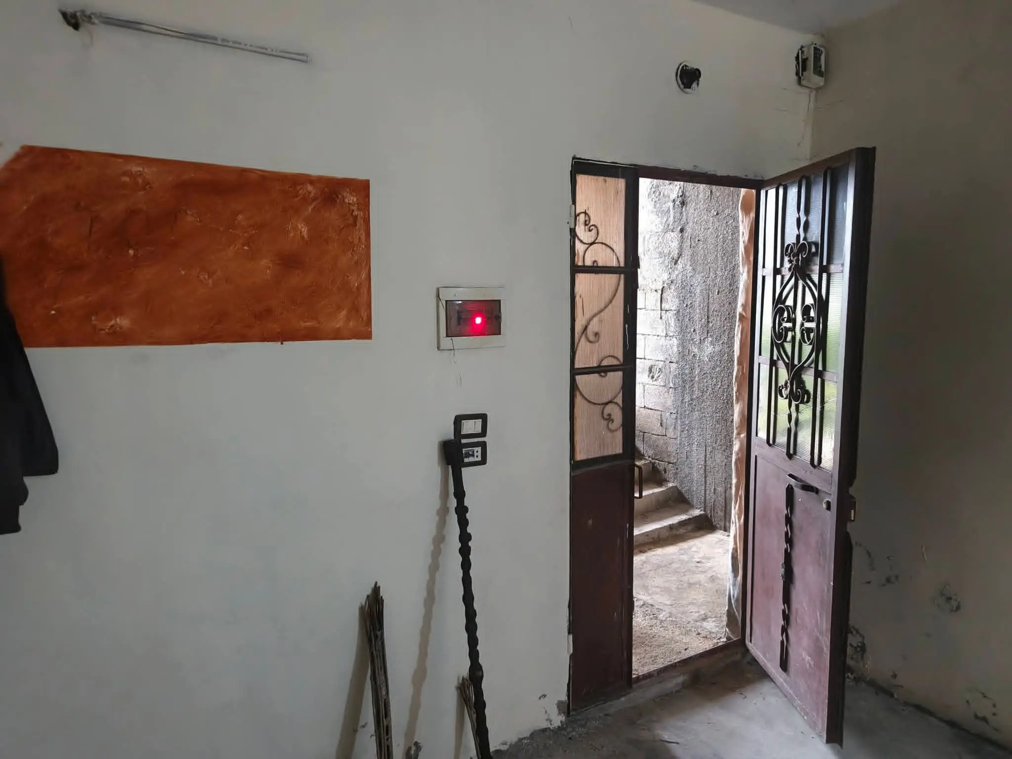 syria house property sale needs renovation lattakia vo card image