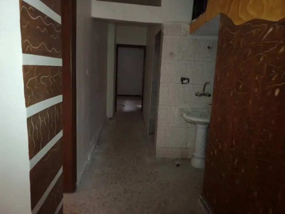syria house property sale apartment ready to move homs ze dd image