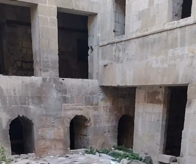 syria house property sale commercial old building aleppo ru zs card image