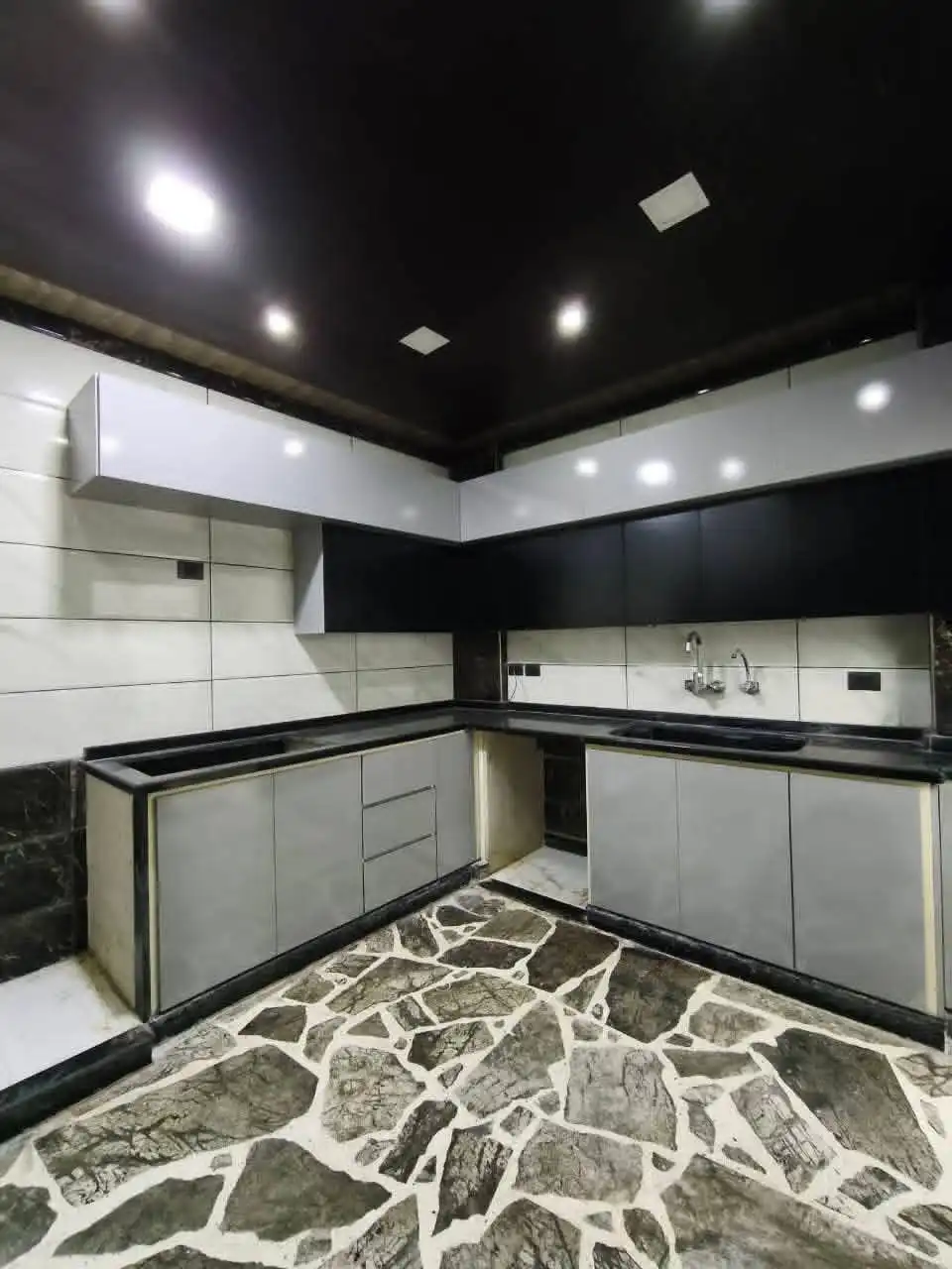 syria house property sale apartment ready to move tartus pk kl image
