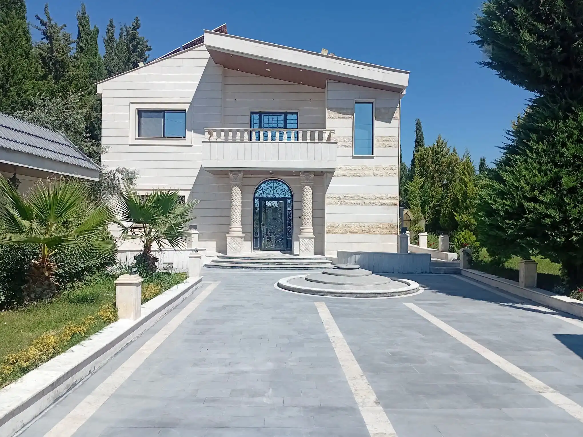syria house property sale villa ready to move rif dimashq qw bz image