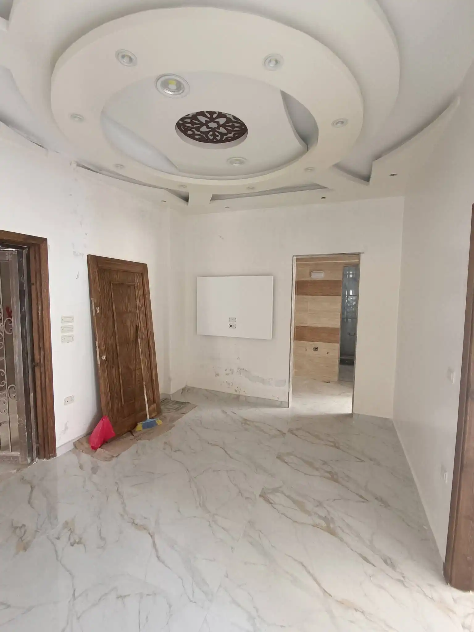 syria house property sale apartment ready to move rif dimashq za ue image