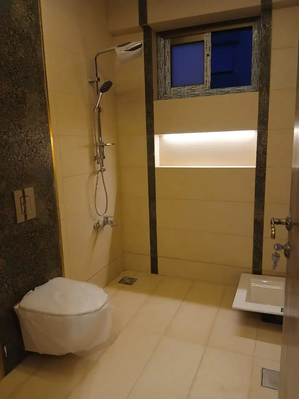 syria house property rent apartment ready to move lattakia hi on image
