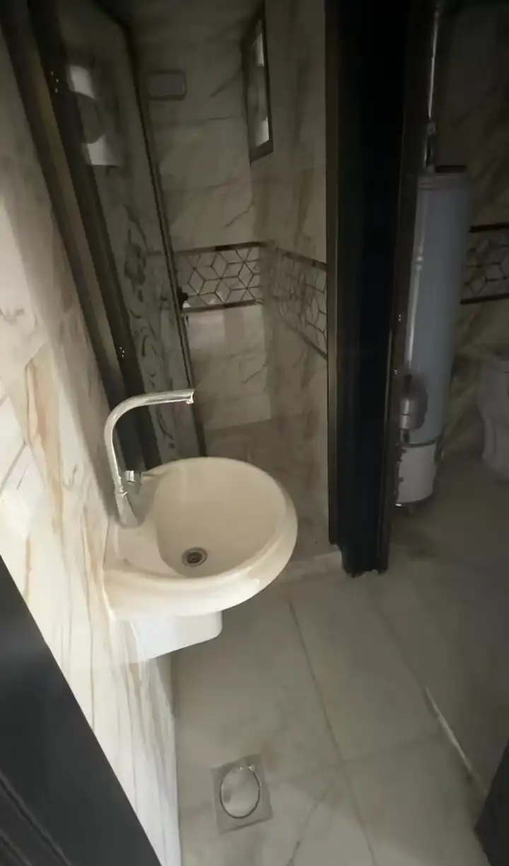 syria house property sale apartment ready to move hama yy bx image