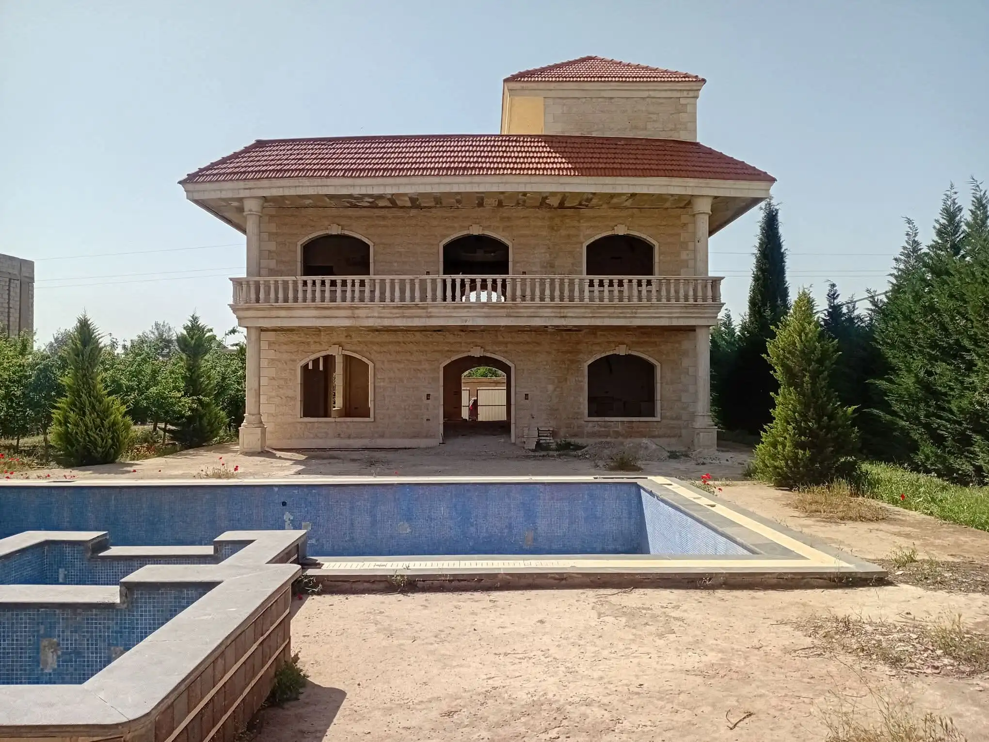 syria house property sale farmhouse shell core rif dimashq dn yt card image