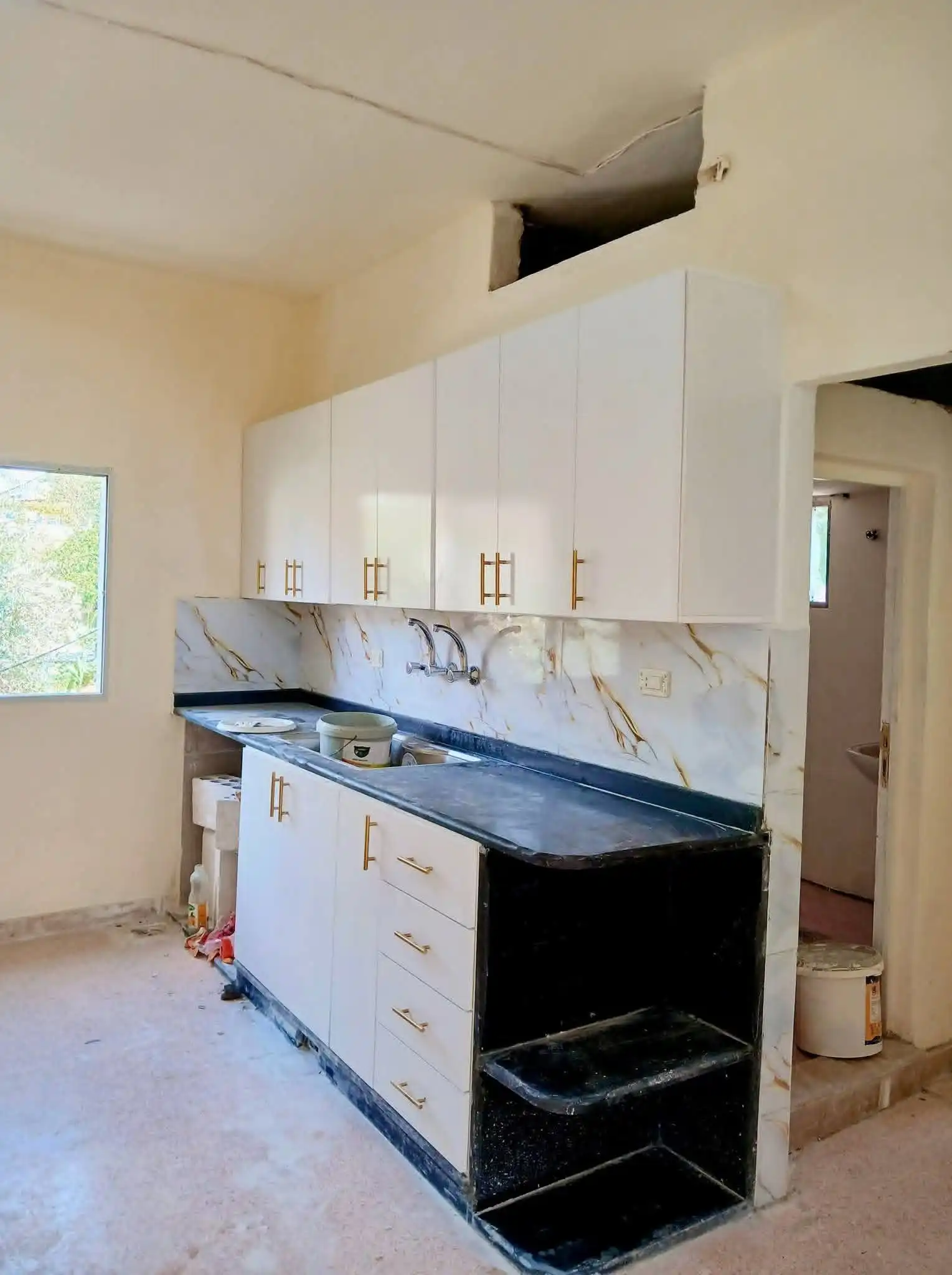 syria house property sale apartment needs renovation homs at rk image