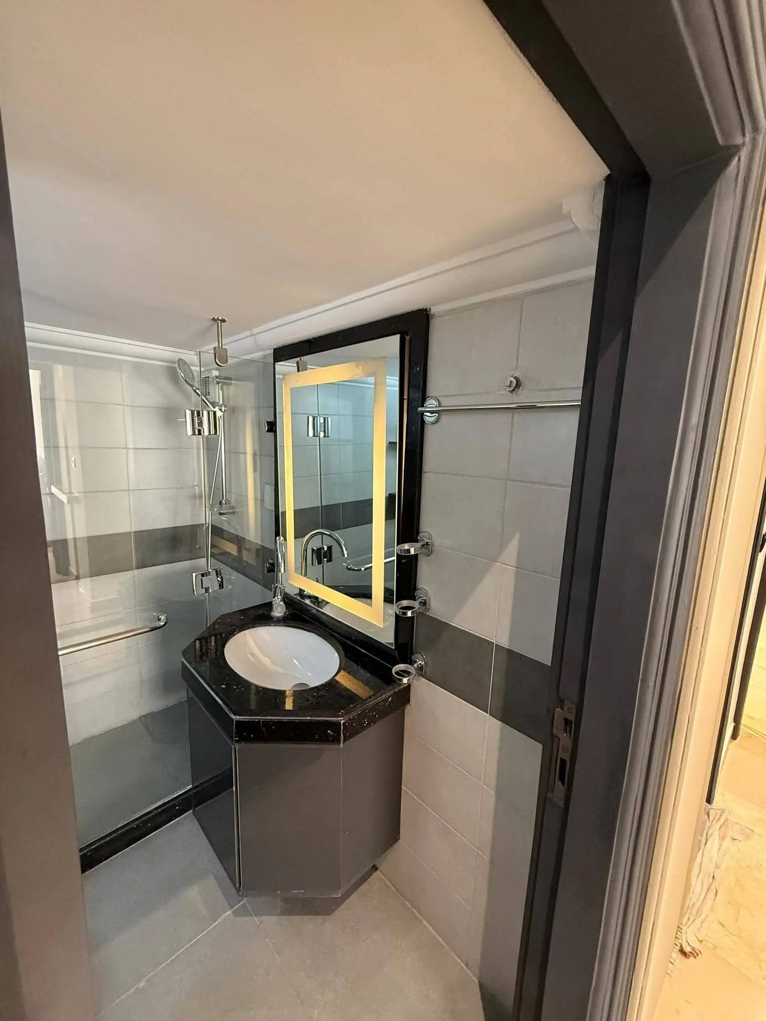 syria house property sale apartment ready to move rif dimashq ye tv image