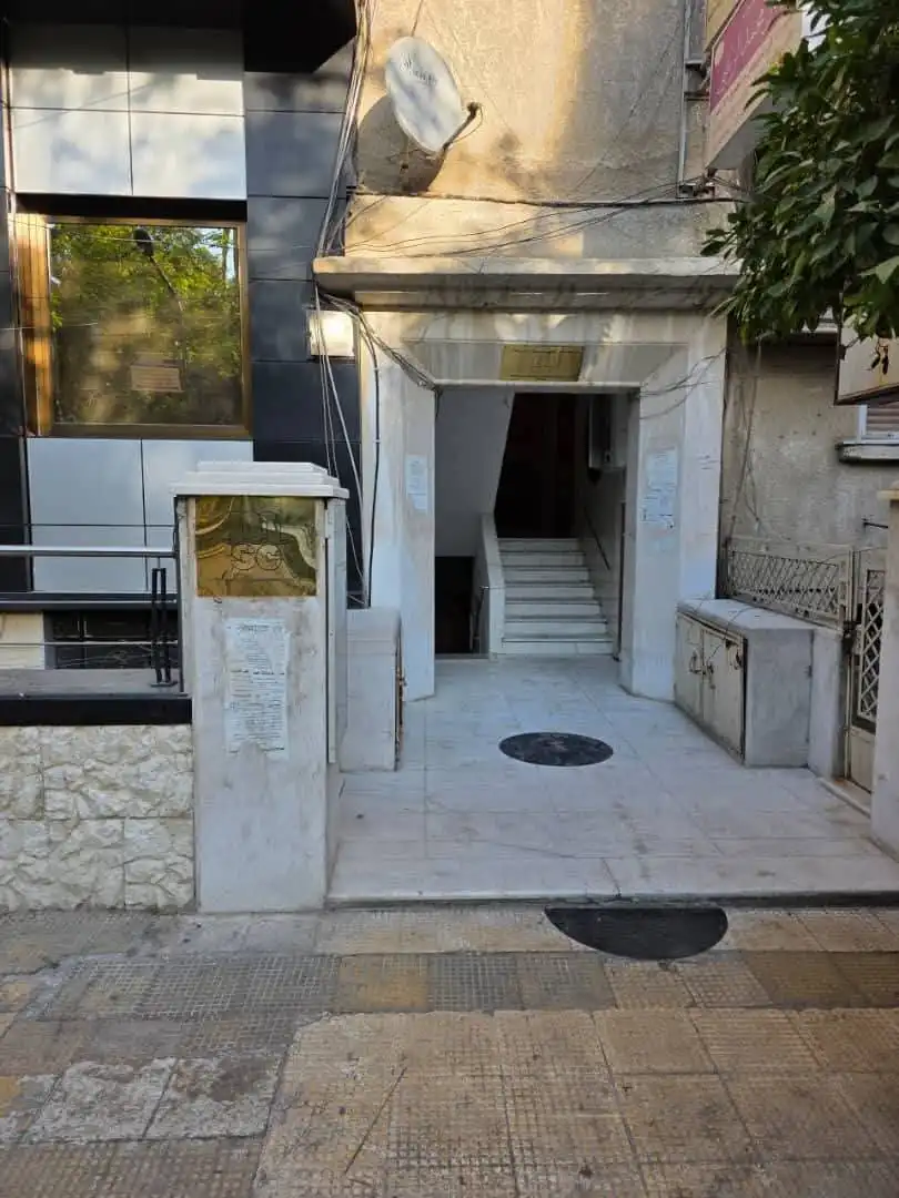 syria house property sale apartment needs renovation damascus kn yr image
