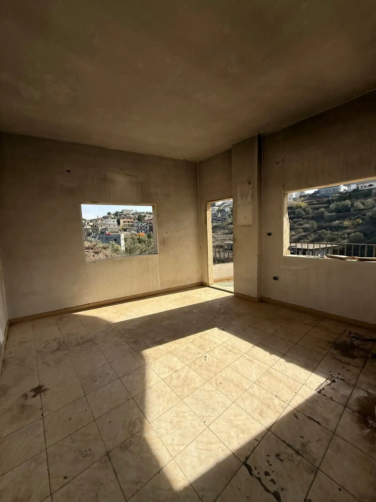 syria house property sale apartment needs renovation homs dl so image