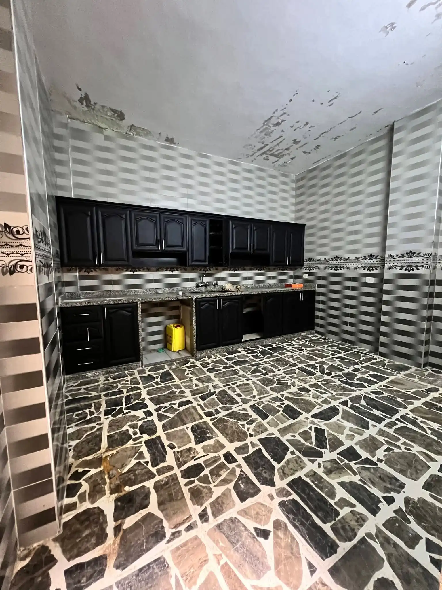 syria house property sale apartment ready to move homs ck lk image