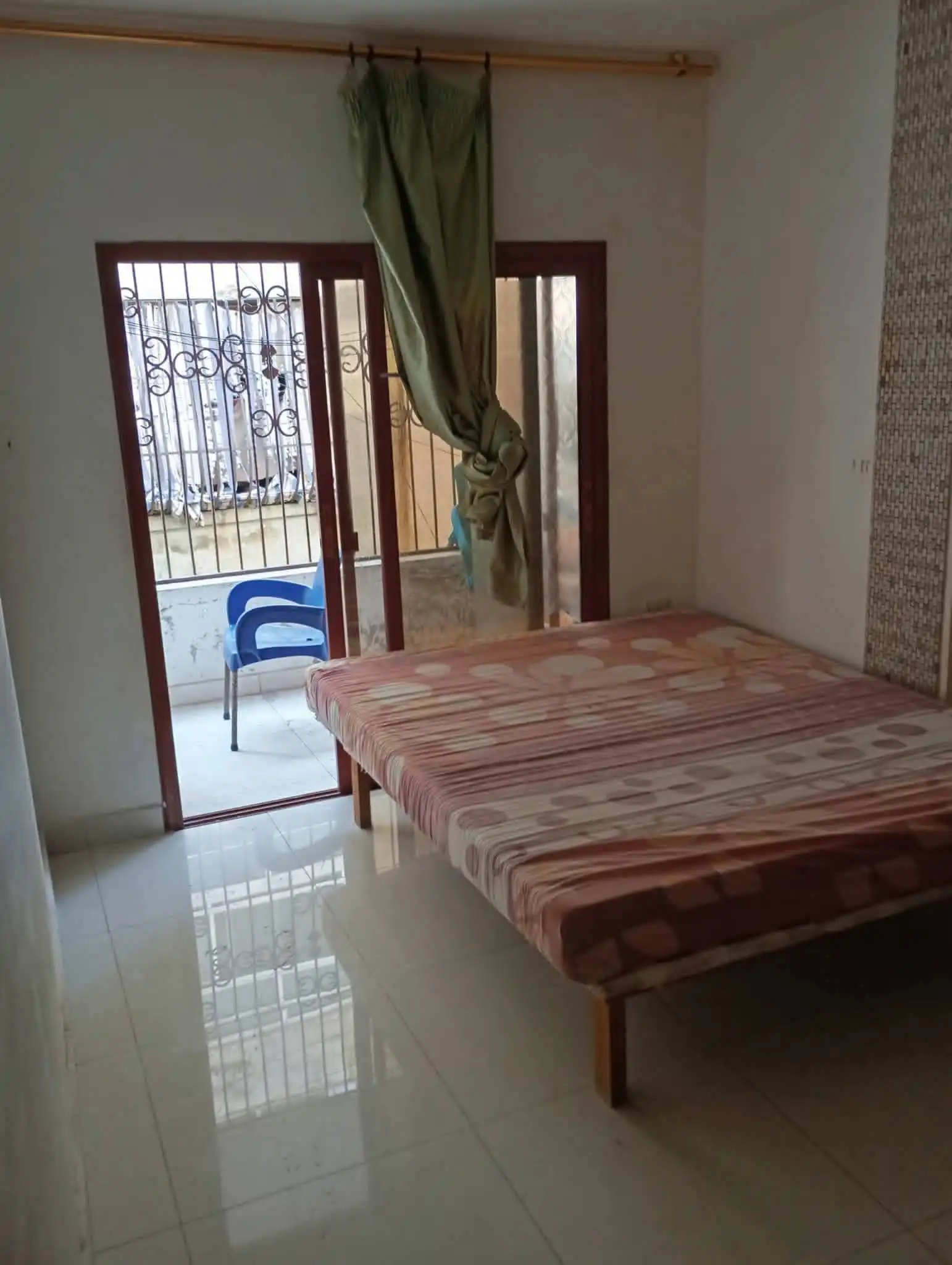 syria house property rent apartment ready to move lattakia tn zk image