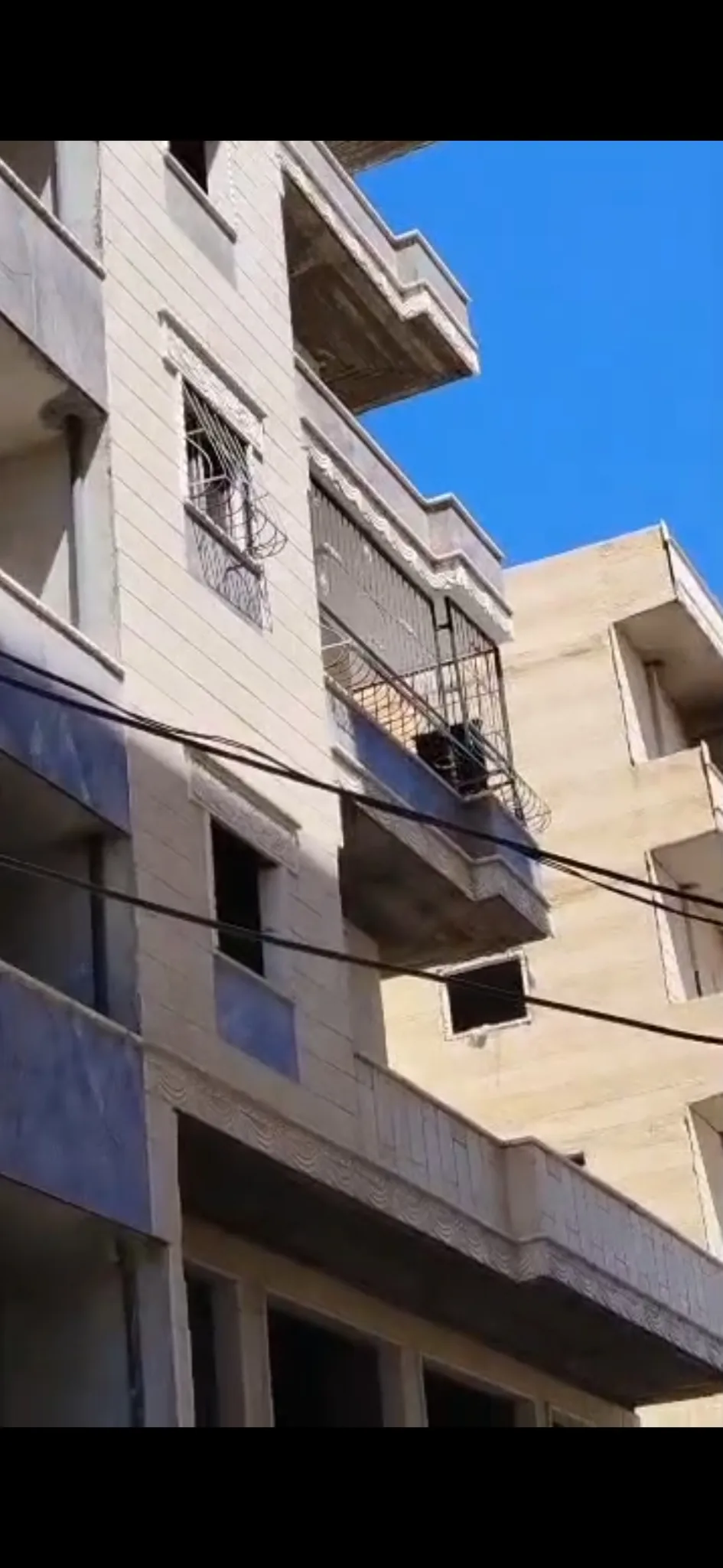 شقة عقار للبيع في الرقة